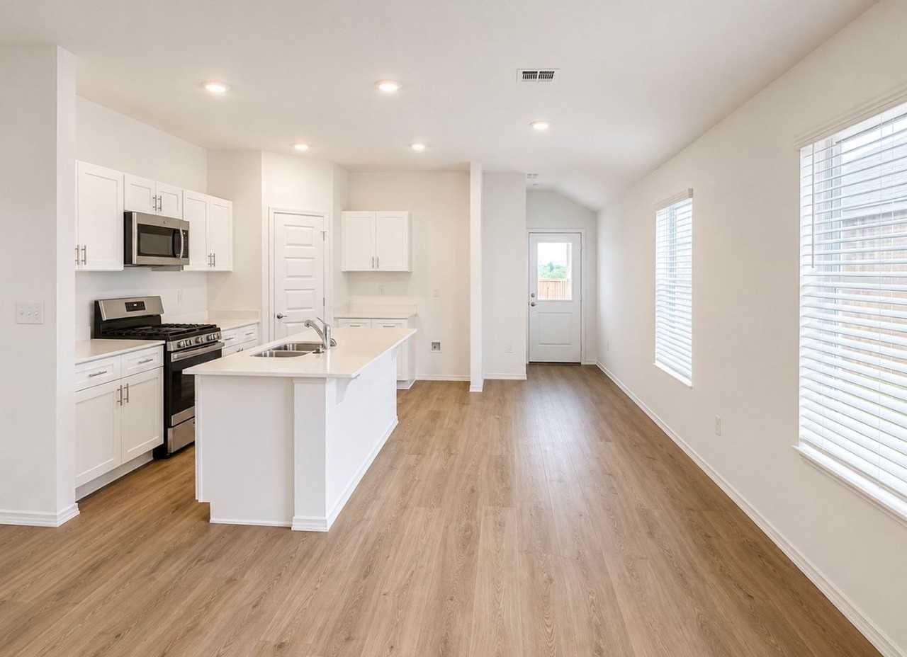 12917 Florence Ln - Photo 6 of 16