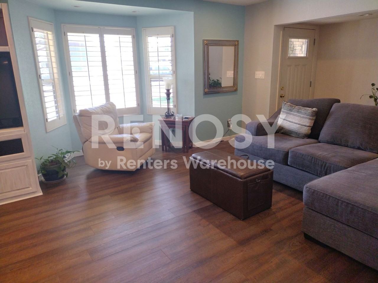 2124 N Lazona Dr - Photo 4 of 23