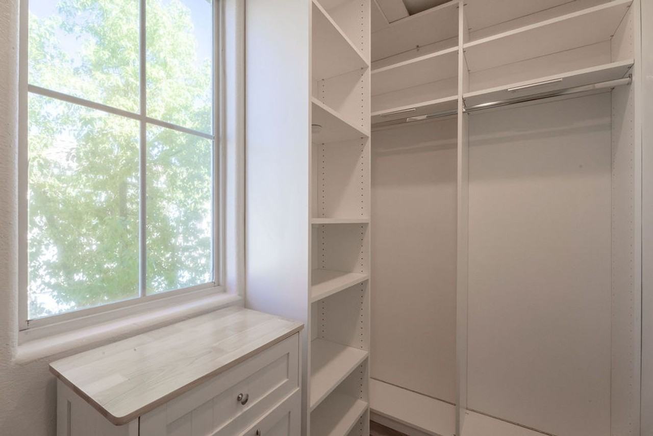 4793 Hampstead Heath Ct - Photo 3 of 36