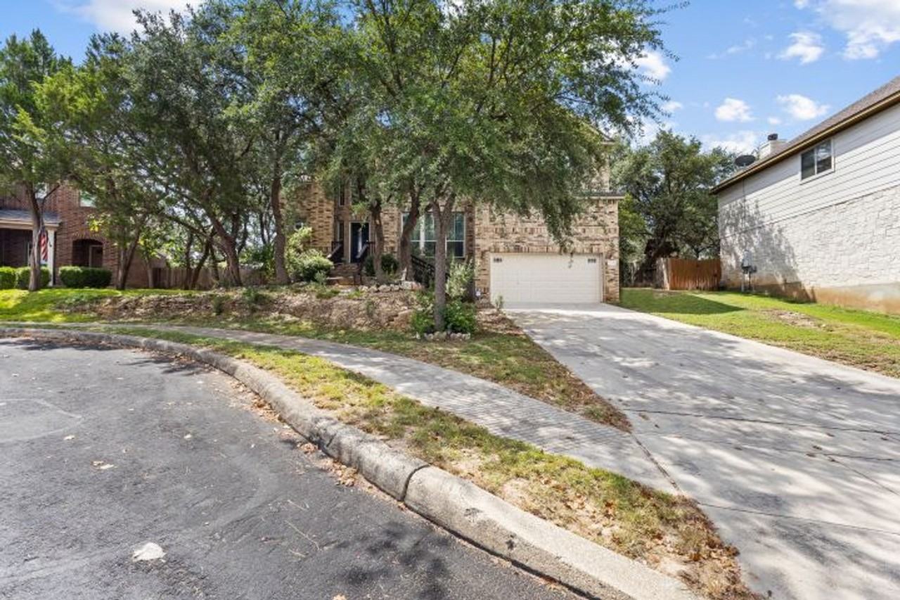 8506 Raton Way - Photo 2 of 25