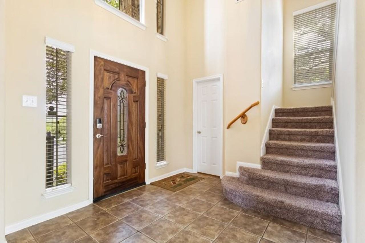 8506 Raton Way - Photo 4 of 25