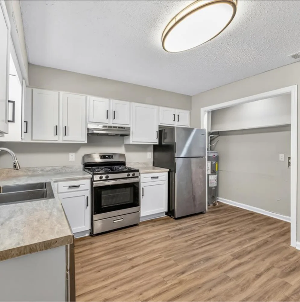 Tristan Townhomes - Photo 3 of 11