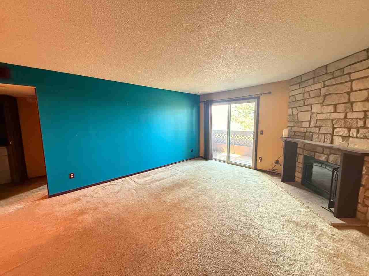 429 Wright St - Photo 2 of 19