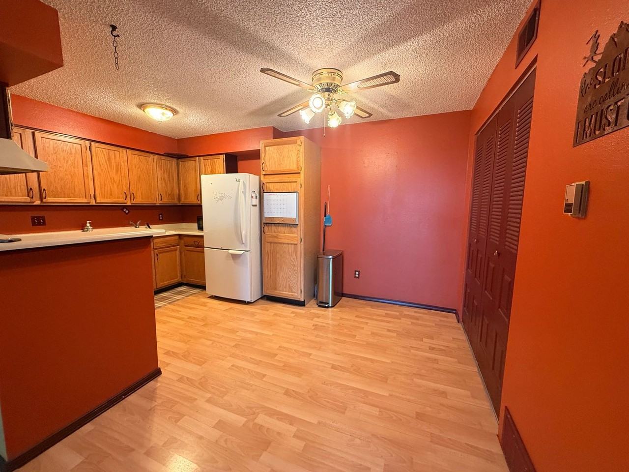 429 Wright St - Photo 5 of 19