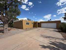 featured image of 5608 Drake Ave Nw