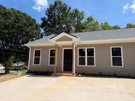 featured image of 334 Dockery St