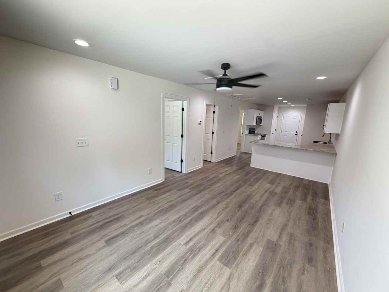334 Dockery St - Photo 3 of 16