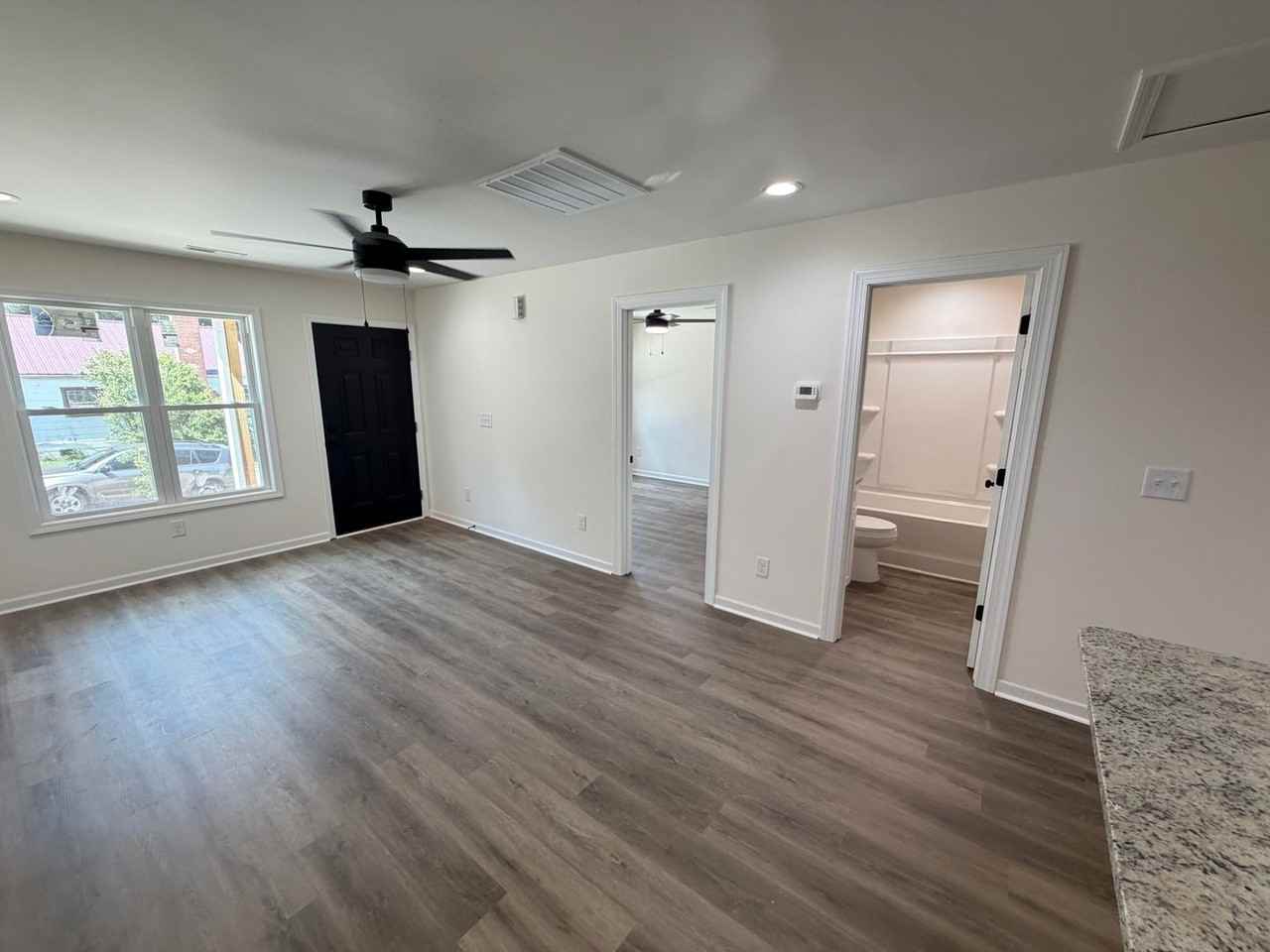 334 Dockery St - Photo 4 of 16