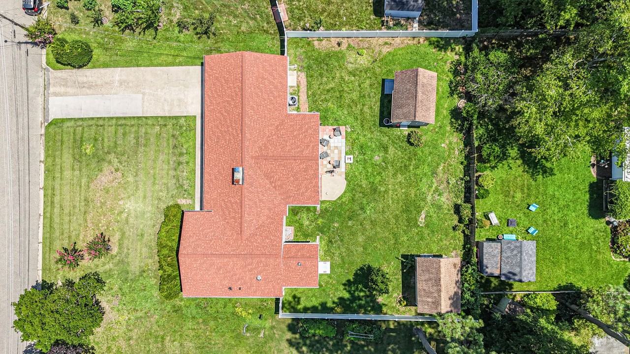 104 Charles Dillard Ln - Photo 5 of 50