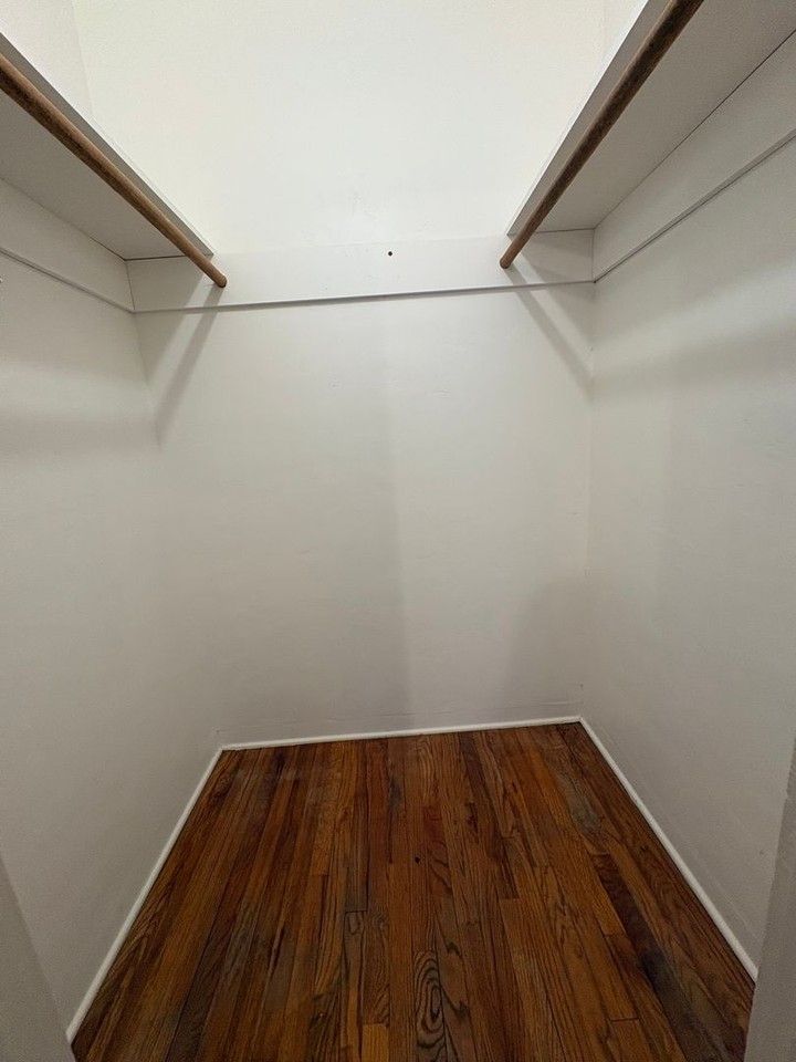 170 Knoll St - Photo 6 of 10
