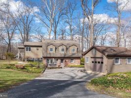 featured image of 1596 River Rd