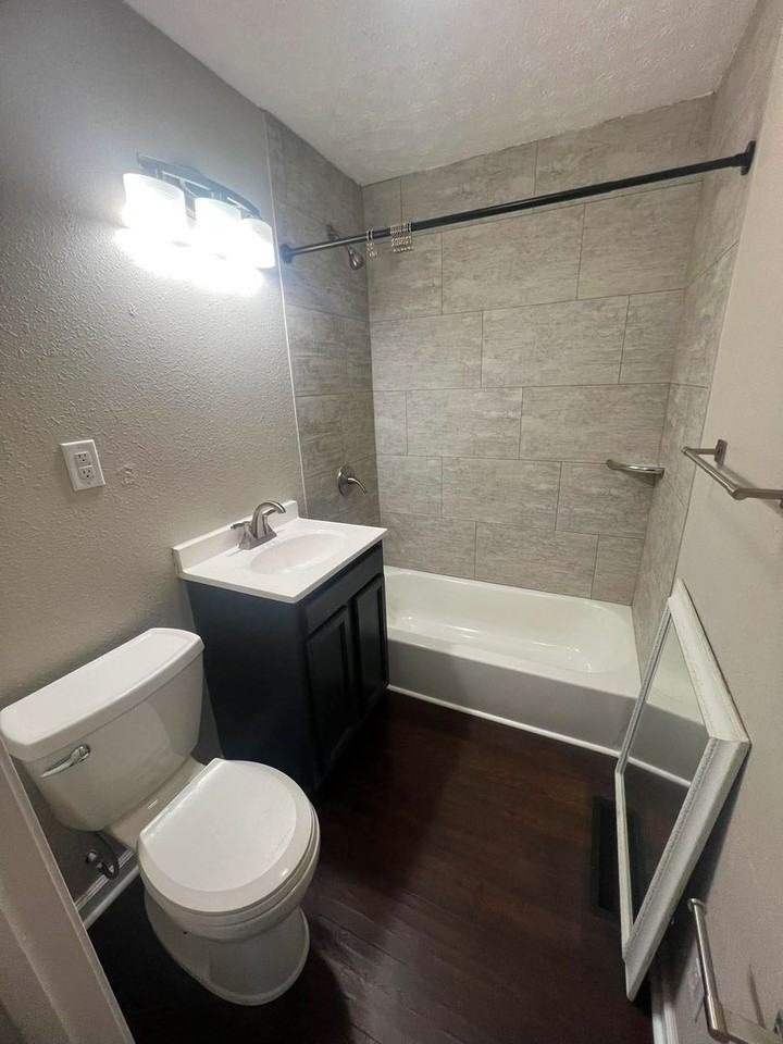 2529 Lewis Ln - Photo 5 of 12