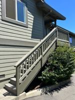 featured image of 992A Grove St