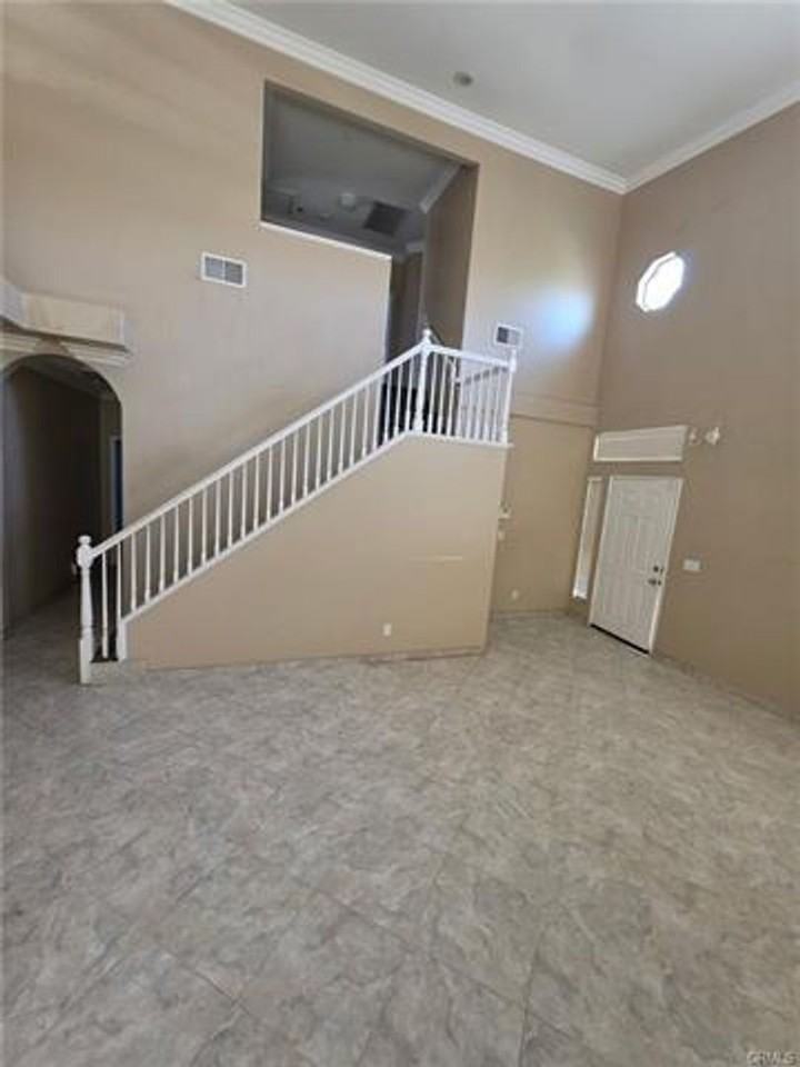 867 Billows Ct - Photo 2 of 13