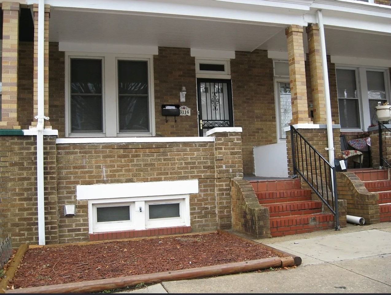 3116 Kenyon Ave