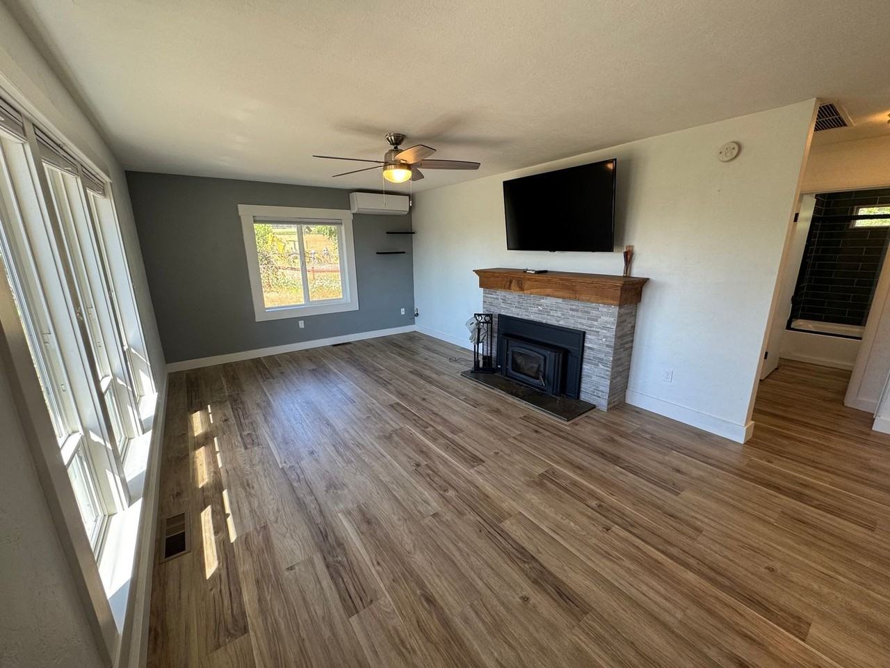 6620 Ne Pettibone Dr - Photo 5 of 14