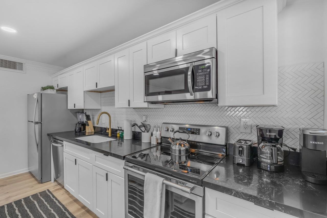6943 E Granada Rd - Photo 2 of 25