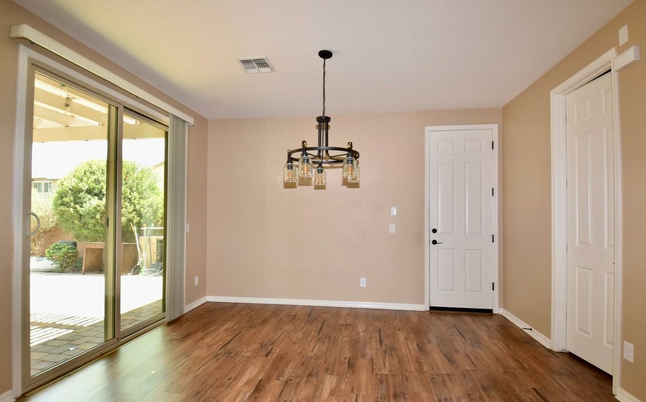3682 E Angstead Ct - Photo 7 of 28