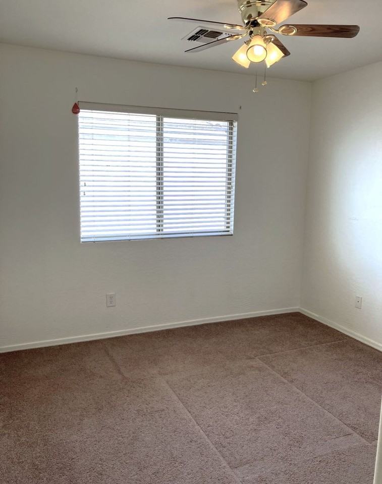 6713 E Stacy St - Photo 5 of 6