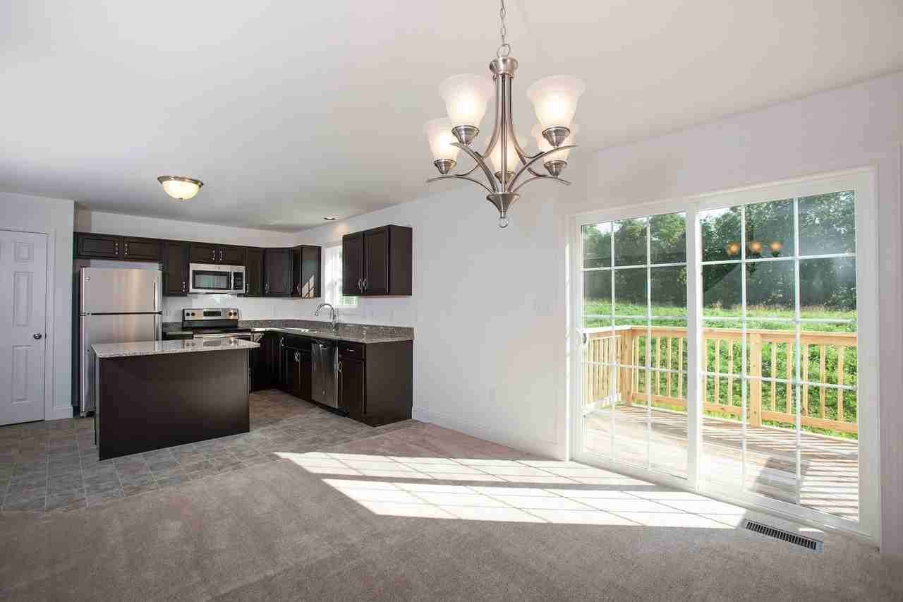 2308 Bartlett Rd - Photo 3 of 7