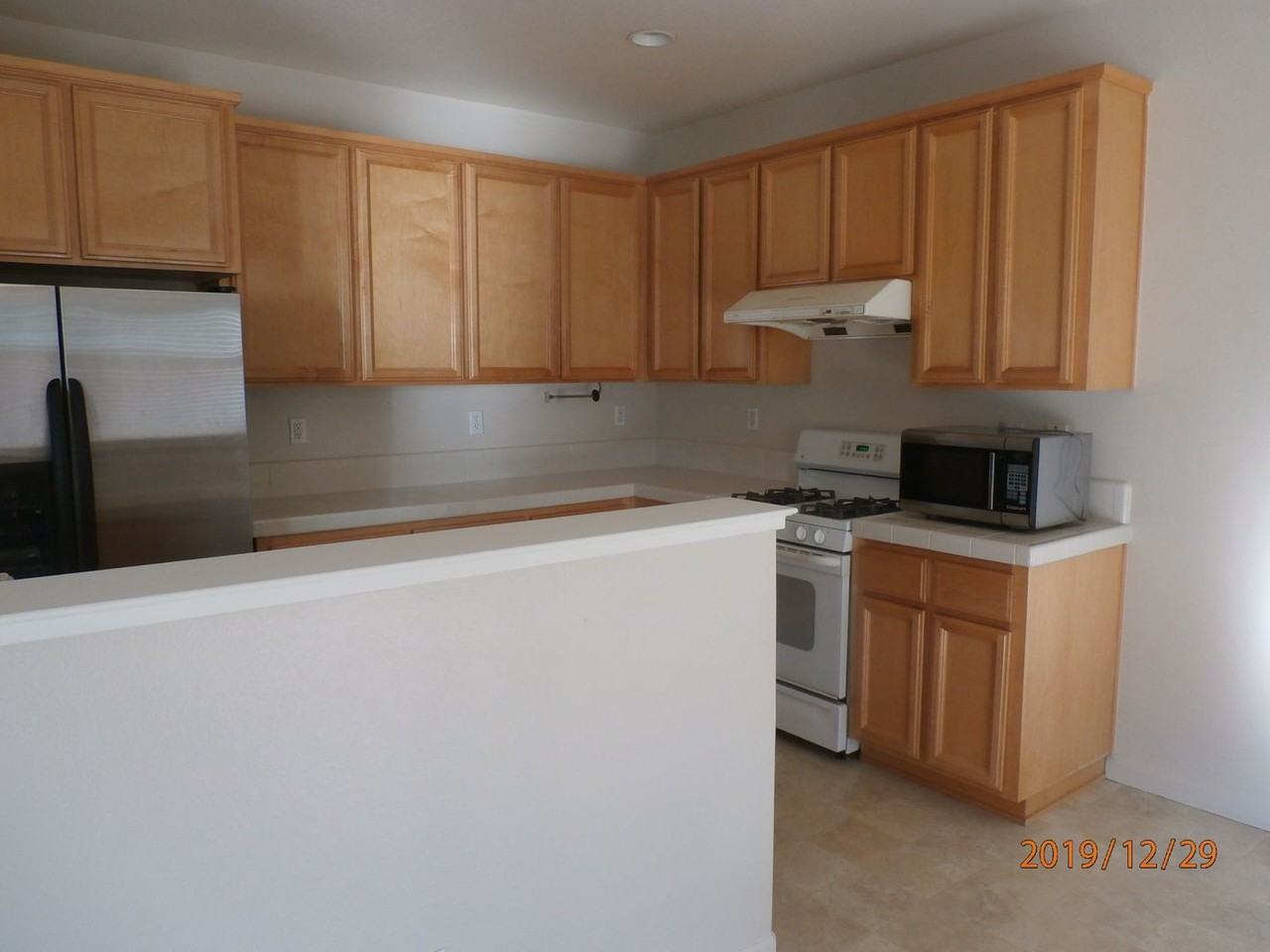 2860 Frigate Bird Dr - Photo 5 of 11