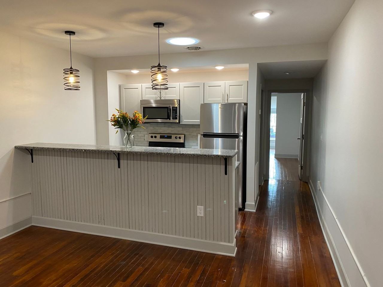 430 Exchange St - Photo 2 of 11
