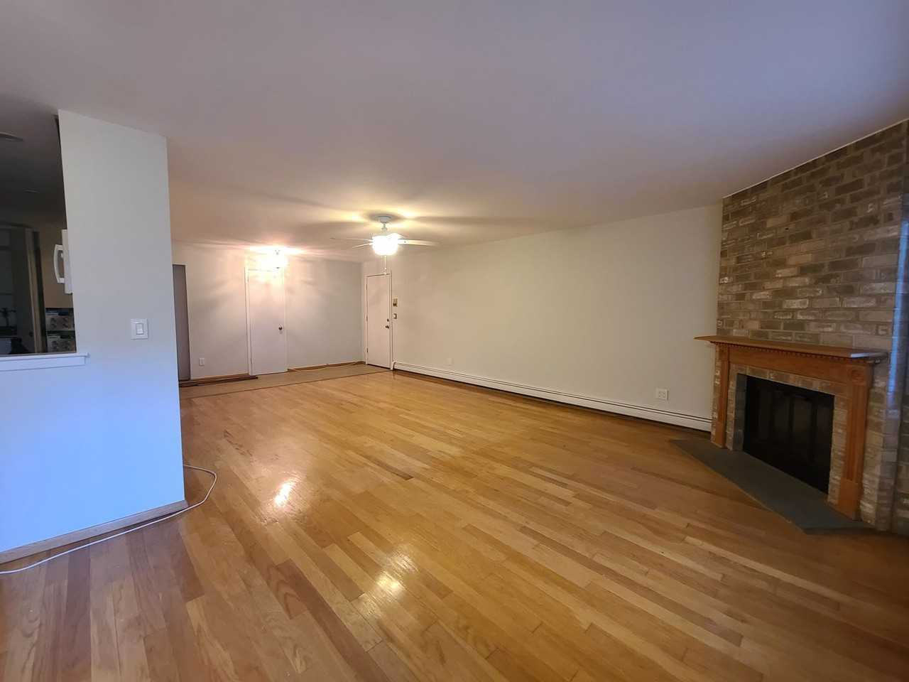 89 N Broadway - Photo 3 of 15