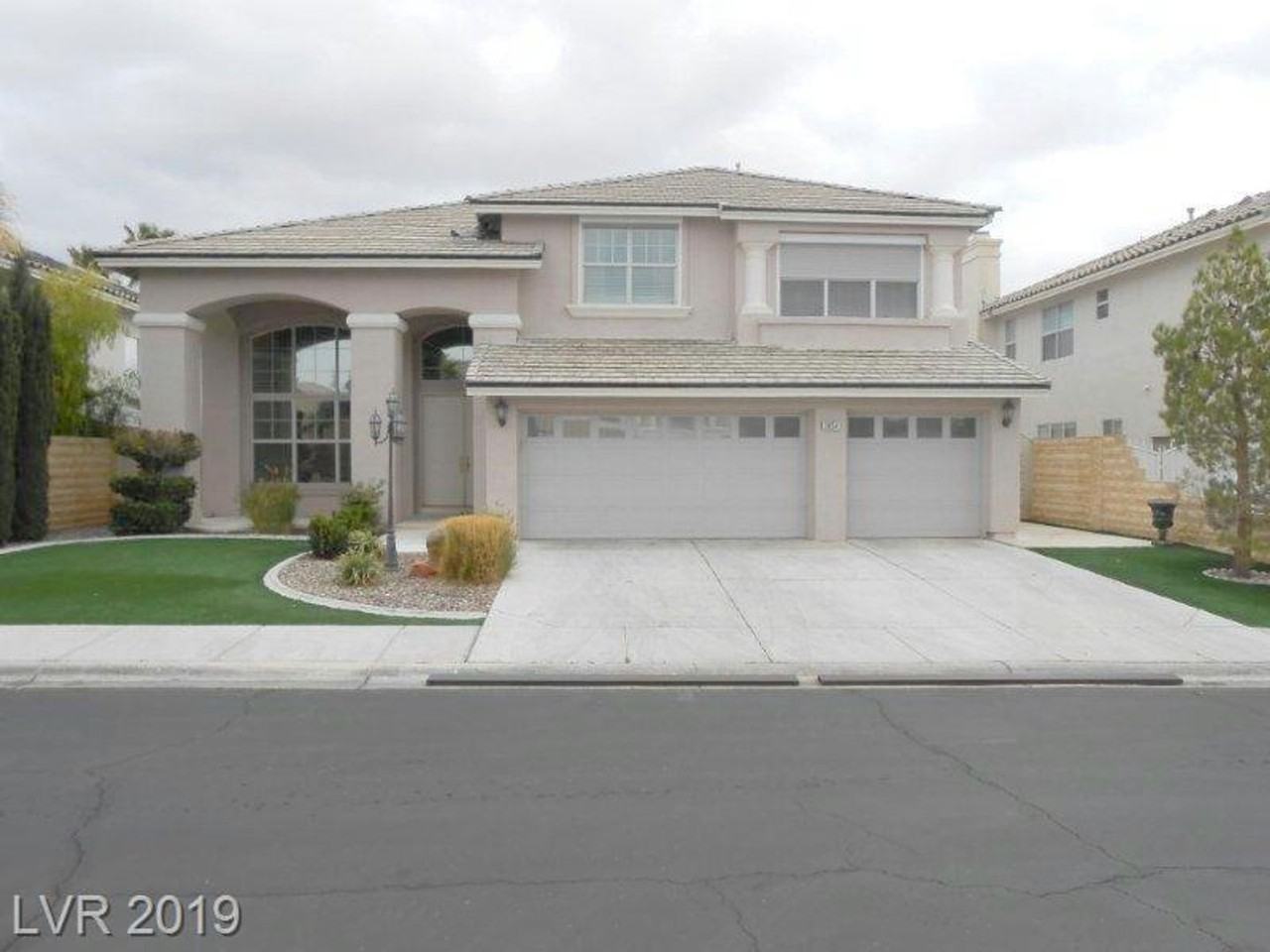 3854 Broadmead St - Photo 5 of 5