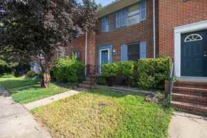 featured image of 150 Farrell Ln