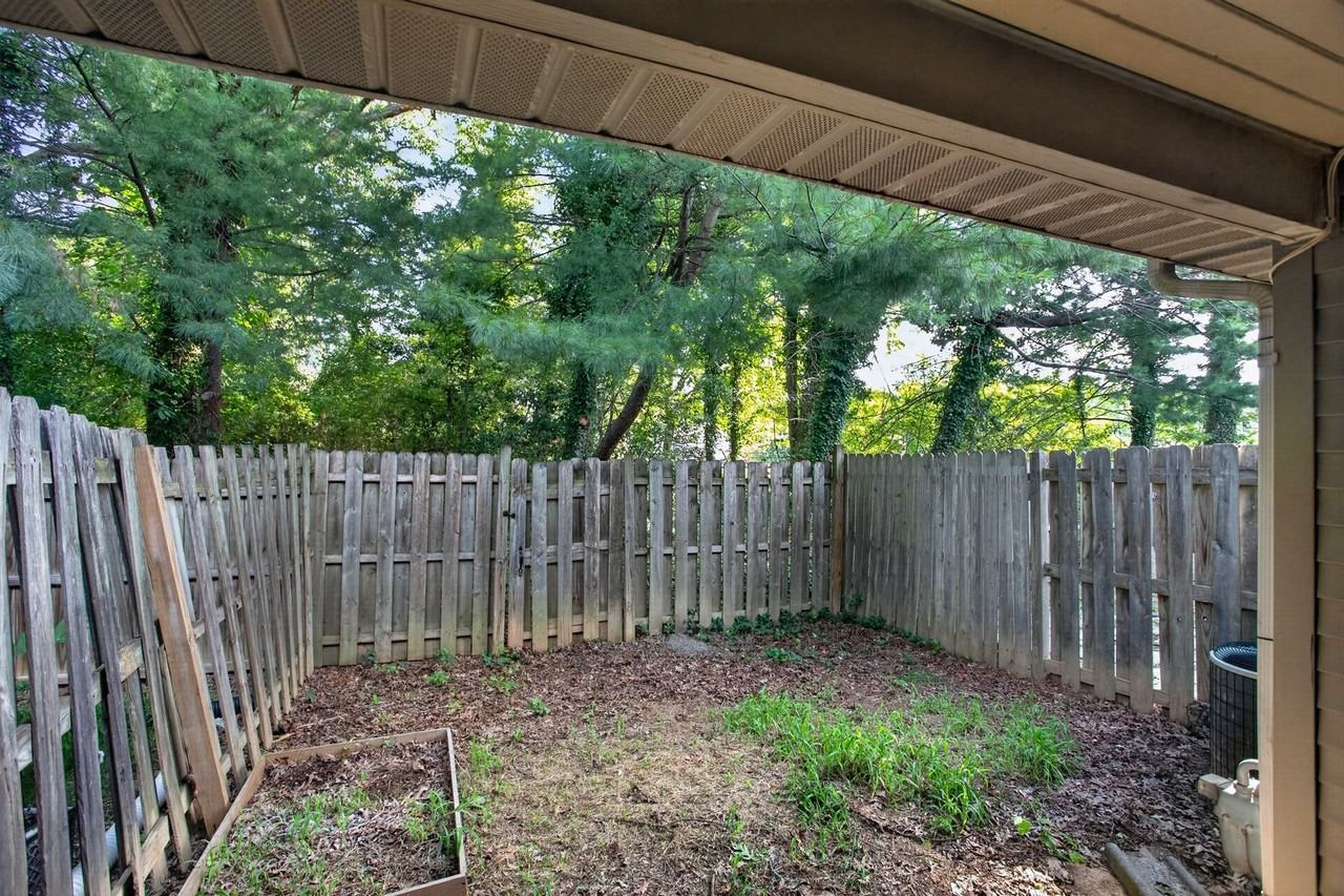 150 Farrell Ln - Photo 2 of 14