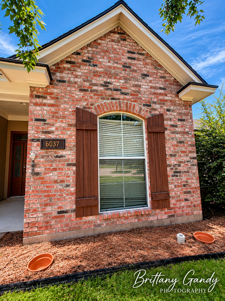 6037 Braeburn Ct - Photo 4 of 50