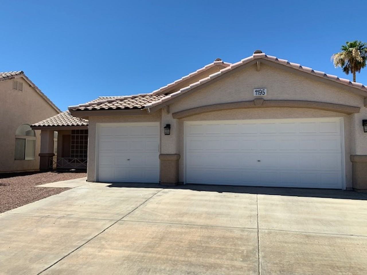1195 Evening Canyon Ave - Photo 2 of 32