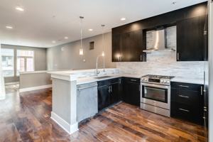 featured image of 702 N Front St