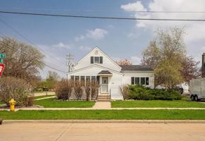 featured image of 520 Dove St