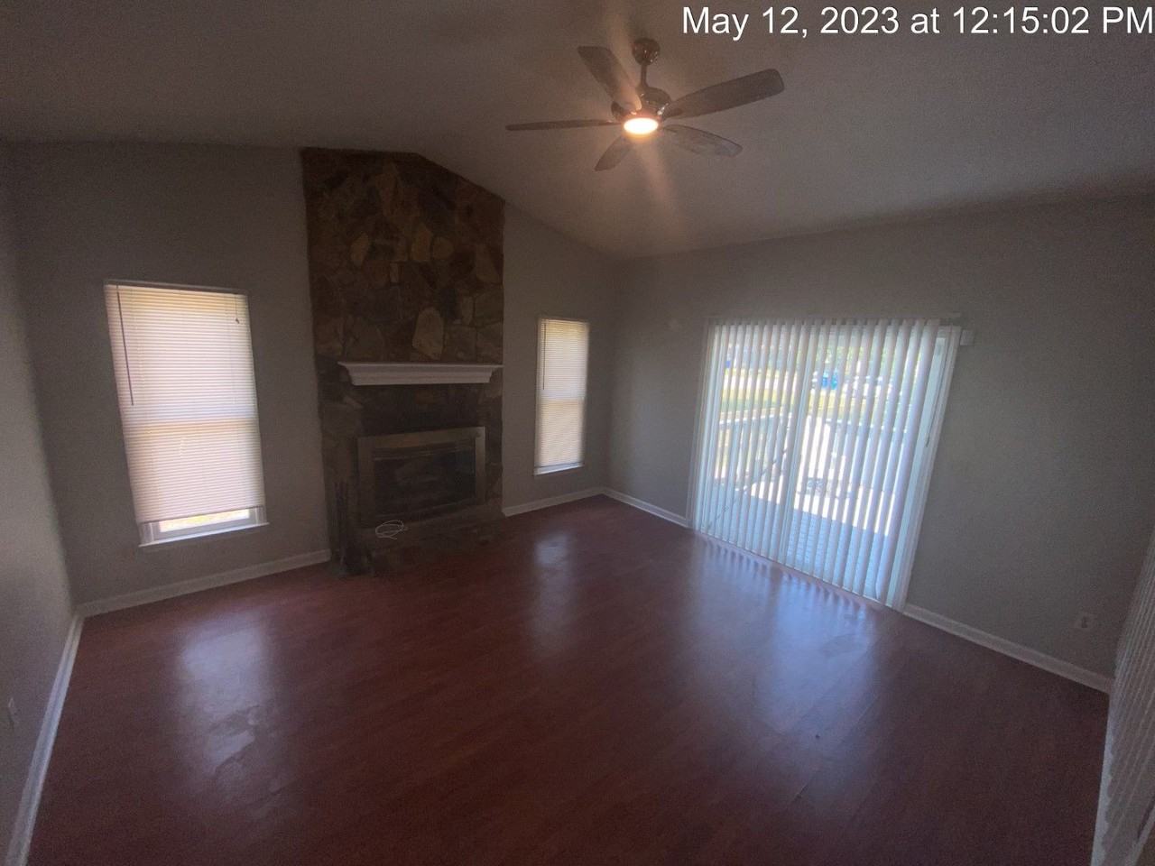 6951 Calamar Dr - Photo 5 of 22