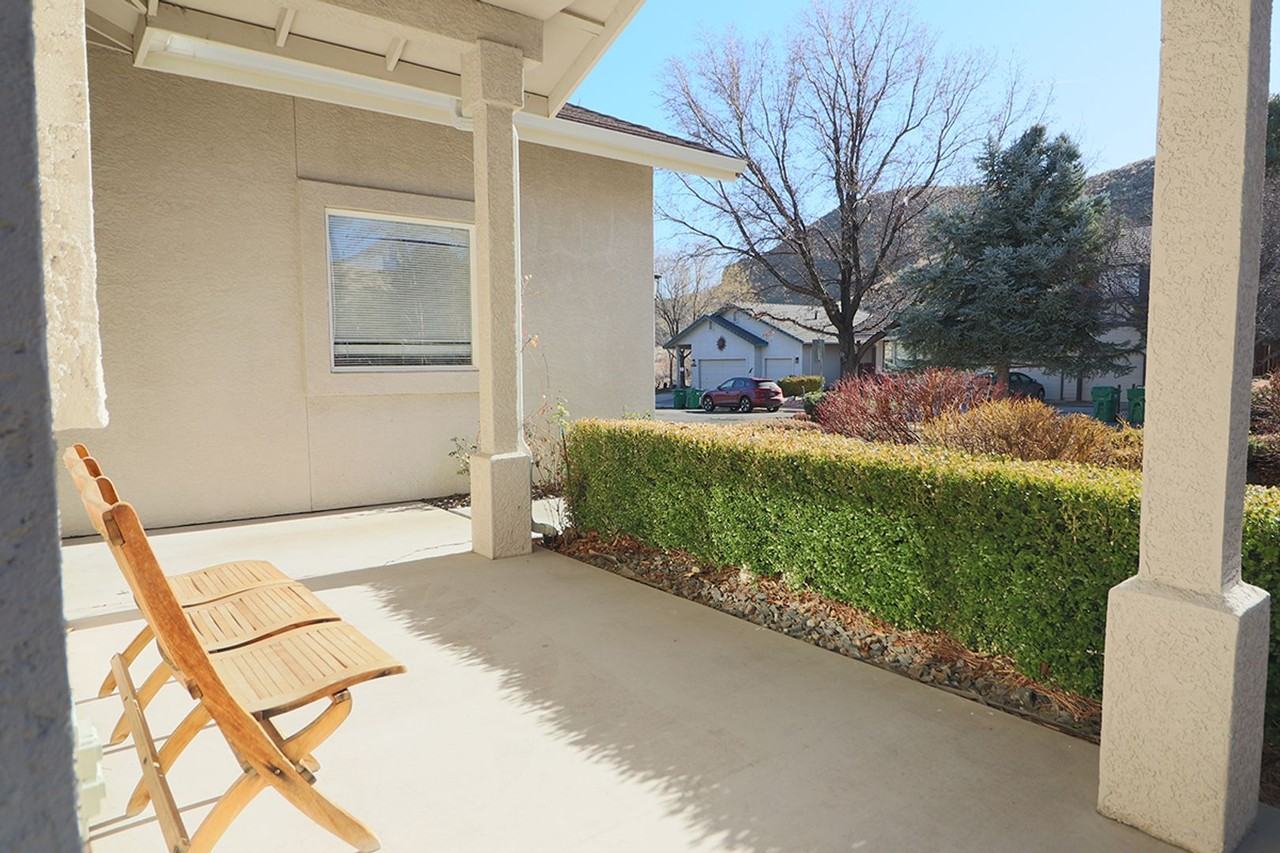 8701 White Fir St - Photo 5 of 50