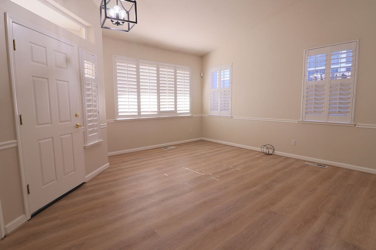 8701 White Fir St - Photo 7 of 50