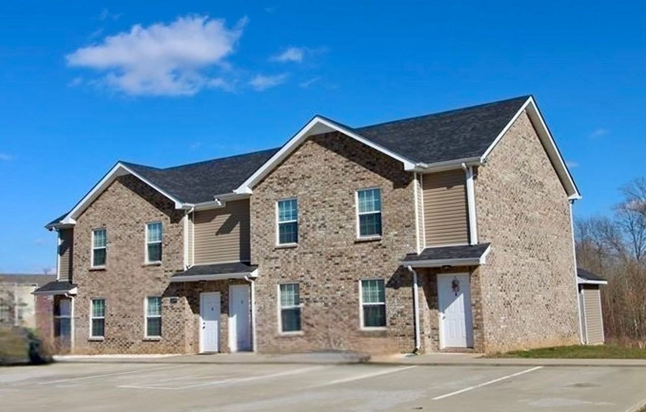 2279 Mccormick Ln - Photo 2 of 2