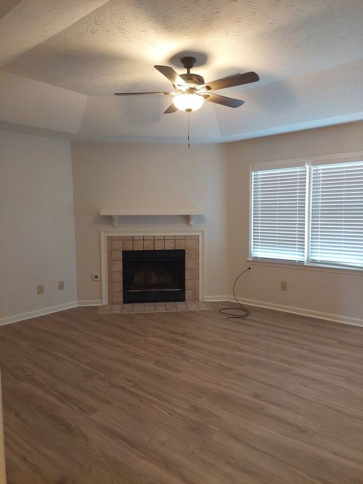 7158 Paprika Ln - Photo 4 of 24