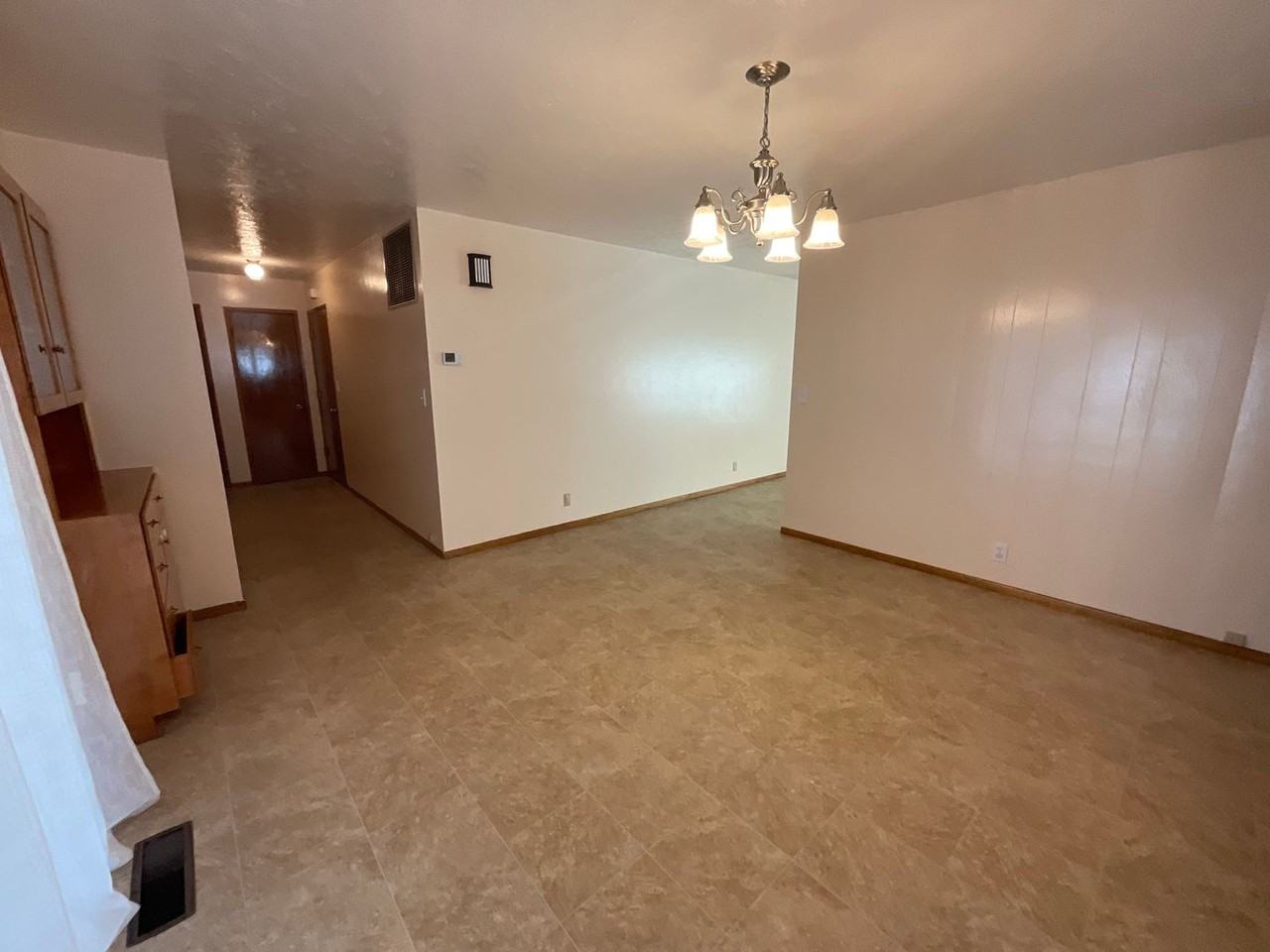 410 4th St - Photo 6 of 17