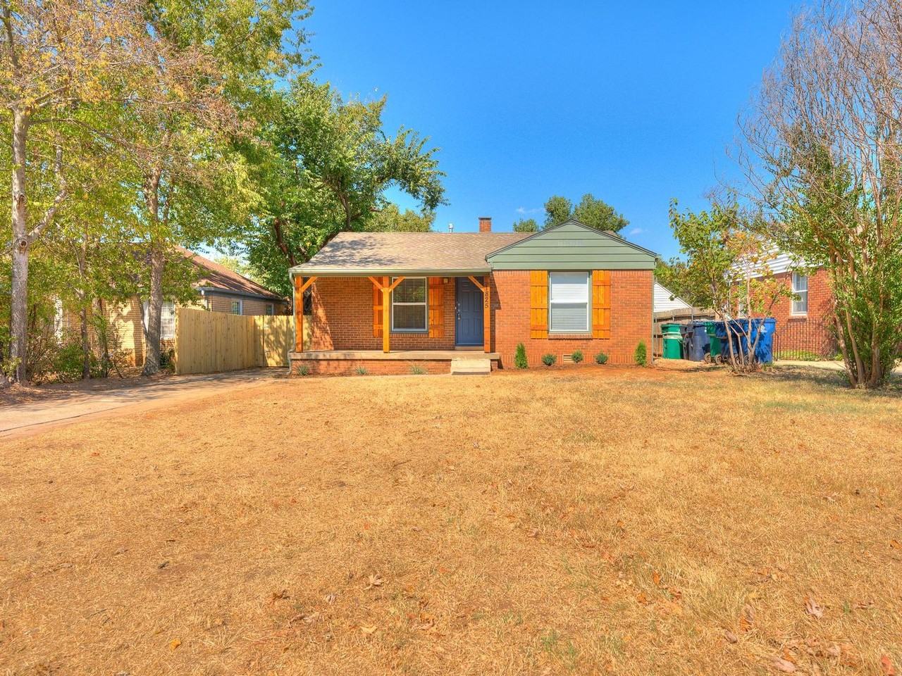 1825 Nw 35th St - Photo 7 of 43