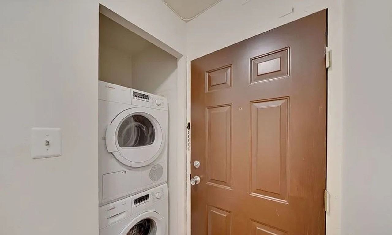 1421 Columbia Rd Nw #304 - Photo 2 of 19
