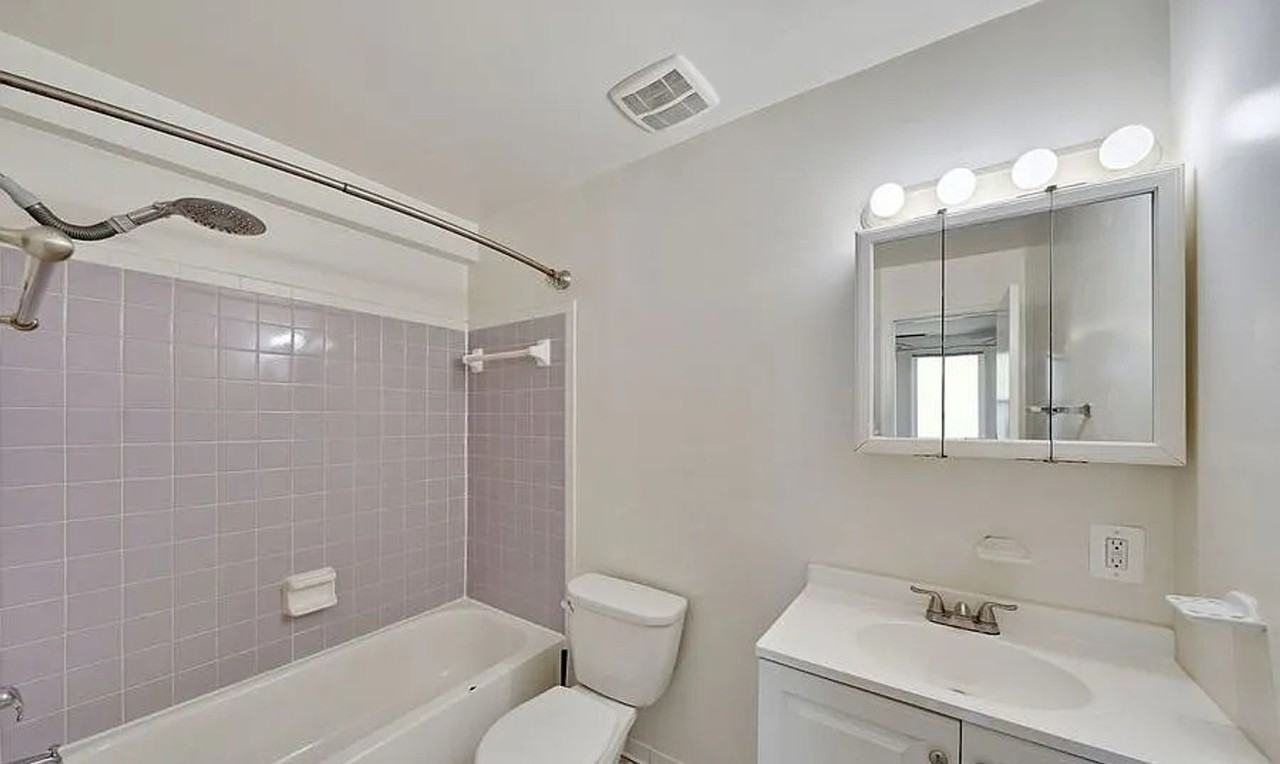 1421 Columbia Rd Nw #304 - Photo 6 of 19
