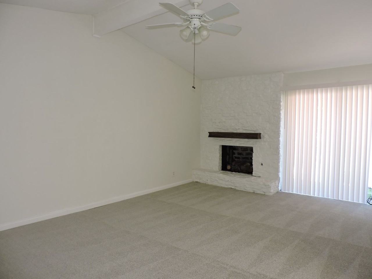 1625 Chippeway Ln - Photo 6 of 29