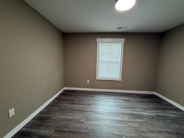1961 Davis Creek Rd #5 - Photo 3 of 27