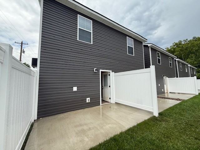 1961 Davis Creek Rd #5 - Photo 5 of 27
