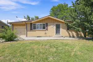 featured image of 6743 Gray St