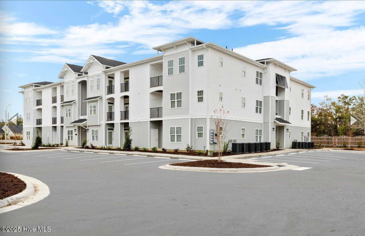 5630 Lucas Ct