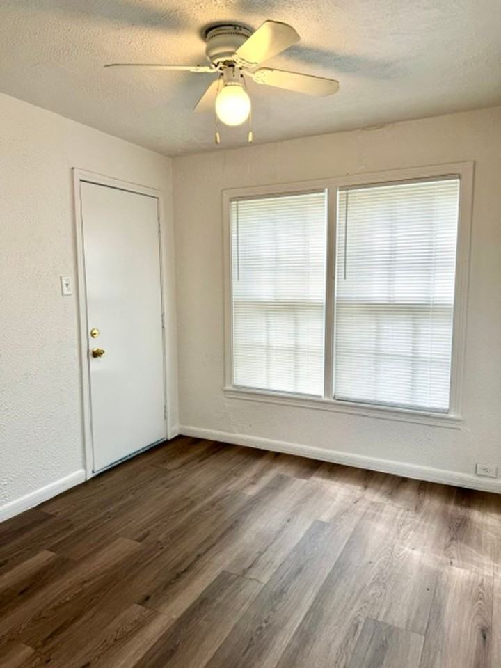 2616 Alexander Ave - Photo 6 of 12