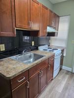 featured image of 408 N 8th St